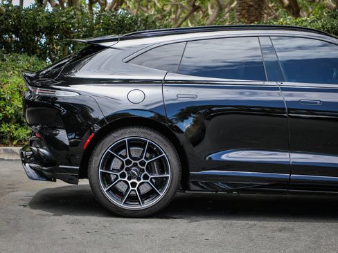 Used 2023 Aston Martin DBX 707 AWD/4WD image 32