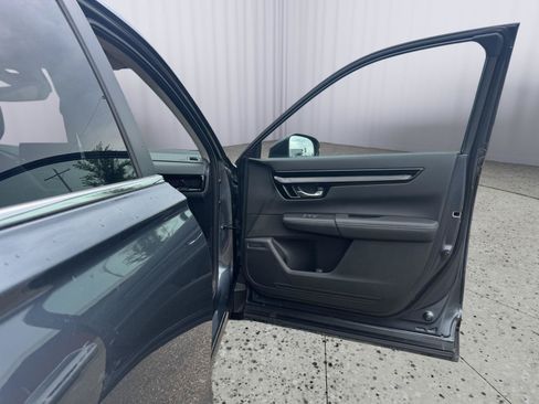 Used 2025 Honda CR-V EX-L image 37