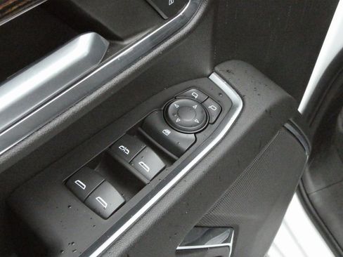 Used 2024 GMC Sierra 2500 SLE w/ SLE Convenience Package image 27