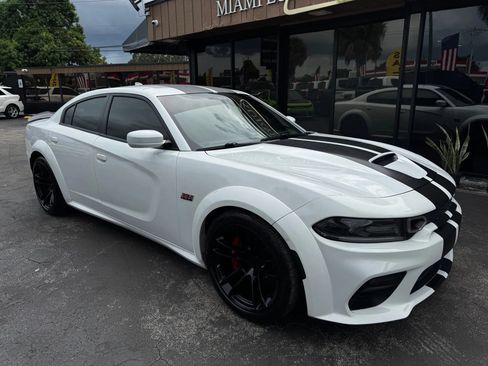 Used 2021 Dodge Charger Scat Pack RWD image 4