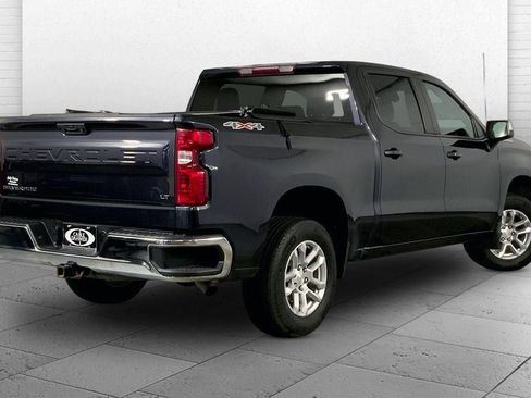Used 2023 Chevrolet Silverado 1500 LT AWD/4WD image 13