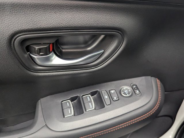 Certified 2025 Honda HR-V Sport image 14
