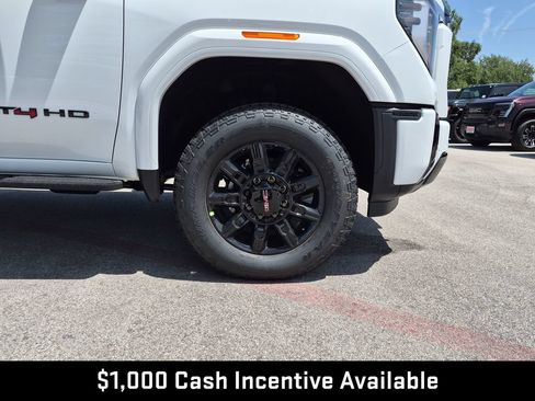 New 2026 GMC Sierra 2500 AT4 w/ AT4 Premium Plus Package AWD/4WD image 17
