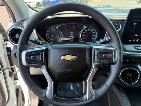 Used 2025 Chevrolet Blazer LT AWD/4WD image 16