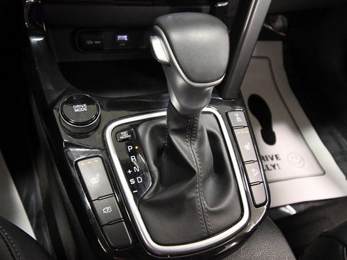 Certified 2024 Kia Seltos EX image 27