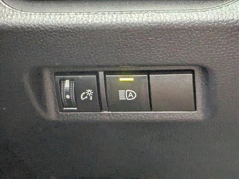 Used 2023 Toyota RAV4 Adventure image 30