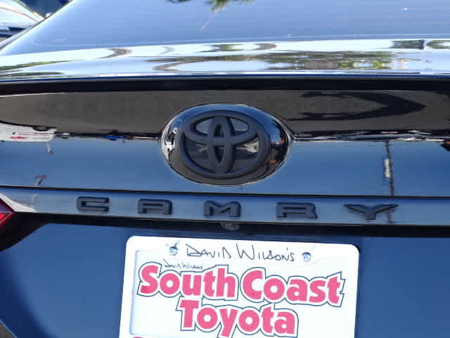 Certified 2022 Toyota Camry SE FWD image 9