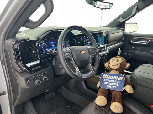 New 2025 Chevrolet Silverado 1500 High Country image 9