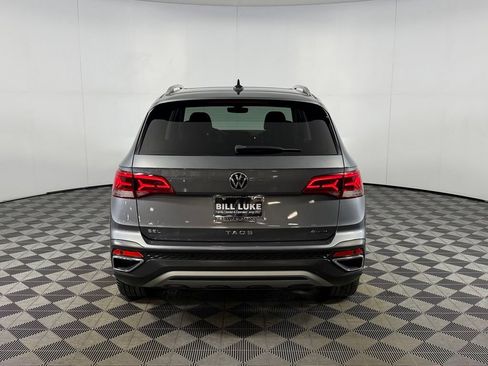 Used 2022 Volkswagen Taos SEL w/ Panoramic Sunroof Package AWD/4WD image 9