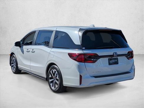 New 2026 Honda Odyssey EX-L image 9