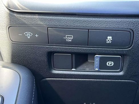 Used 2023 Hyundai Palisade SE image 19