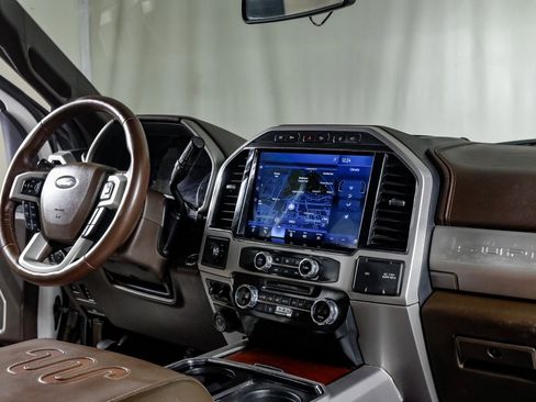 Used 2022 Ford F250 King Ranch w/ King Ranch Ultimate Package image 23