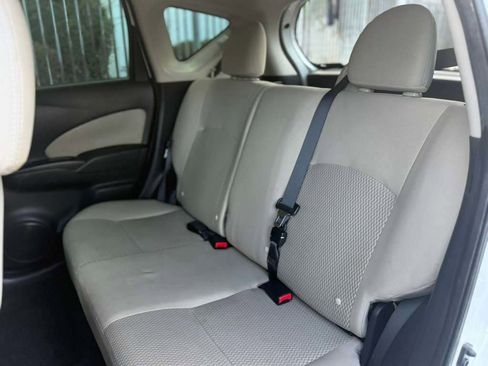 Used 2014 Nissan Versa Note SV FWD image 16