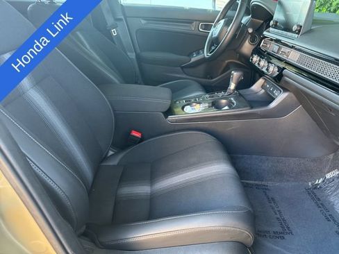 Used 2025 Honda Civic Sport image 13