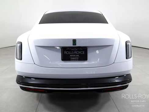 Used 2024 Rolls-Royce Spectre w/ Spectre Launch Package image 9