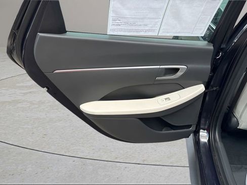 Used 2023 Hyundai Sonata SE FWD image 20