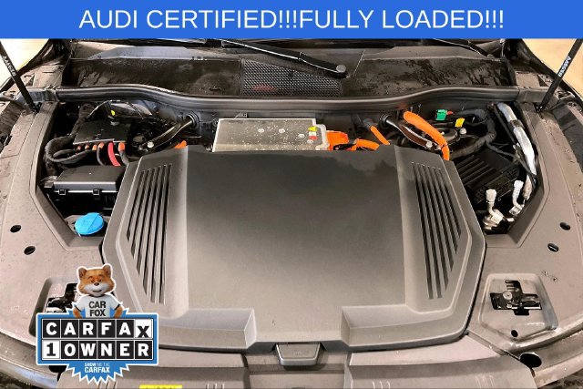 Certified 2024 Audi Q8 e-tron Premium Plus w/ Premium Plus Package AWD/4WD image 10