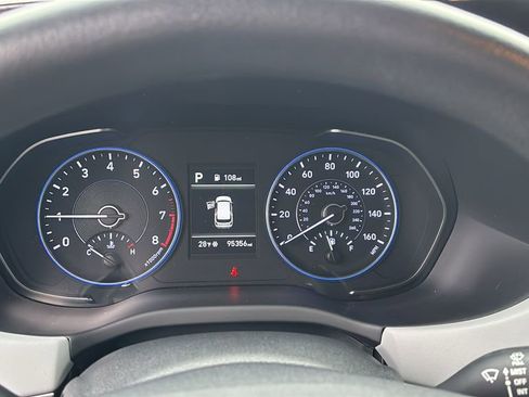 Used 2021 Hyundai Palisade SE image 16