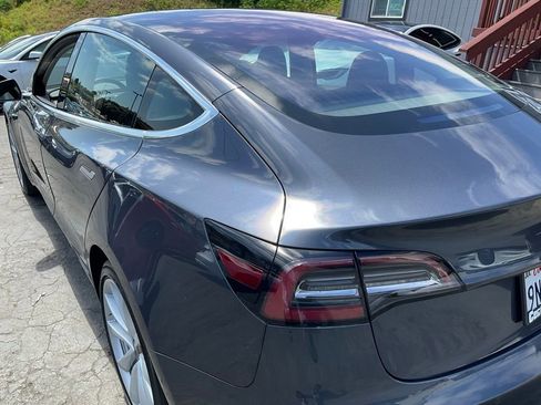 Used 2018 Tesla Model 3 Long Range image 86