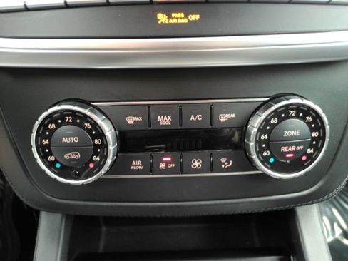 Used 2015 Mercedes-Benz GL 63 AMG 4MATIC image 51