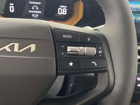 New 2026 Kia Sportage EX FWD image 23