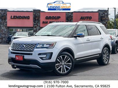 Used 2017 Ford Explorer Platinum