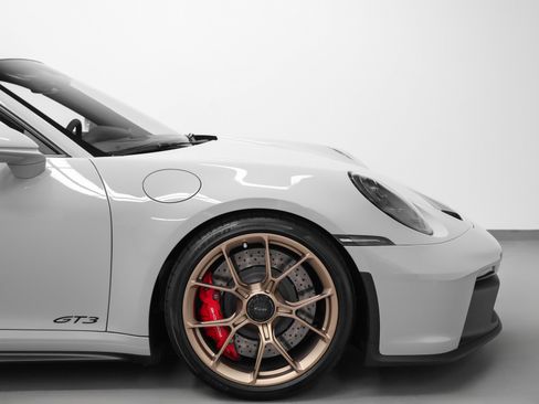 Used 2023 Porsche 911 GT3 image 16