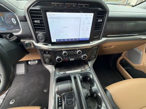 Used 2023 Ford F150 Lariat w/ Trailer Tow Package image 25