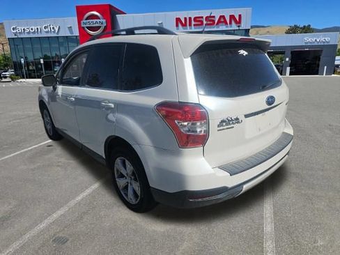 Used 2015 Subaru Forester 2.5i Limited AWD/4WD image 9