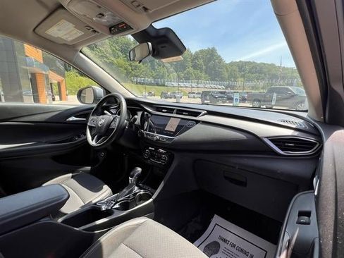 Used 2022 Buick Encore GX Select w/ Advanced Technology Package AWD/4WD image 19