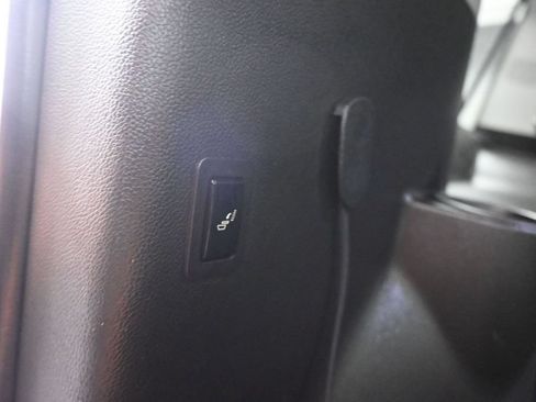 Used 2016 Chevrolet Suburban LTZ AWD/4WD image 51