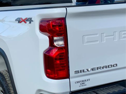 New 2026 Chevrolet Silverado 3500 W/T image 15