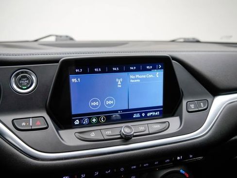 Used 2020 Chevrolet Blazer LT image 10