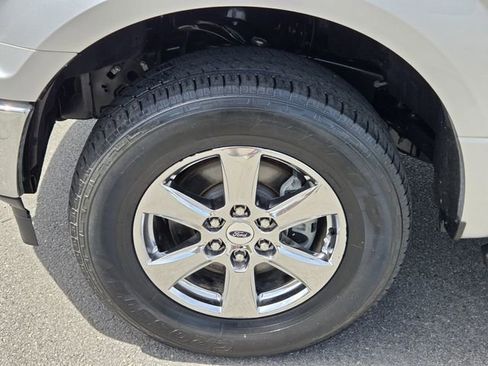 Certified 2019 Ford F150 XLT w/ Equipment Group 302A Luxury AWD/4WD image 16