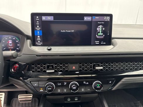 Used 2025 Honda Accord Sport image 23