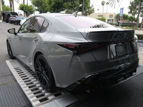 Used 2024 Lexus IS 500 RWD image 38