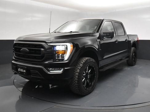 Used 2022 Ford F150 XLT w/ Equipment Group 302A High image 2