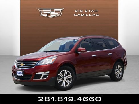 Used 2017 Chevrolet Traverse LT w/ Traveler's Package FWD image 1