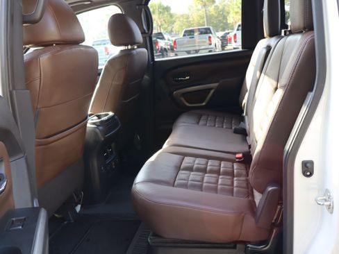 Used 2023 Nissan Titan Platinum Reserve w/ Moonroof Package AWD/4WD image 53