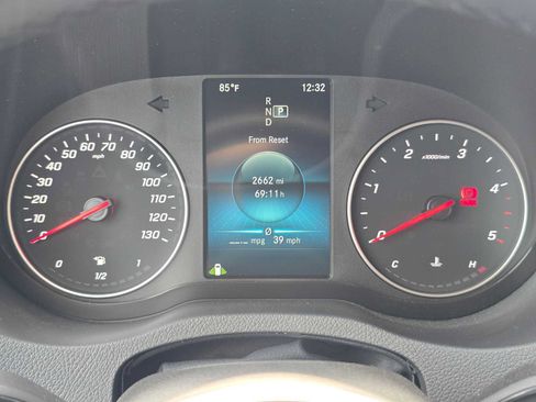 Used 2024 Mercedes-Benz Sprinter 2500 image 23