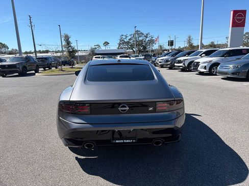 Certified 2025 Nissan Z Sport w/ Floor Mat Package image 6