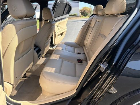 Used 2014 BMW 535i Sedan RWD image 27