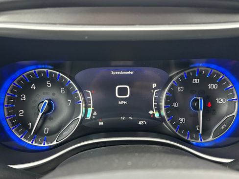 New 2026 Chrysler Voyager LX image 25