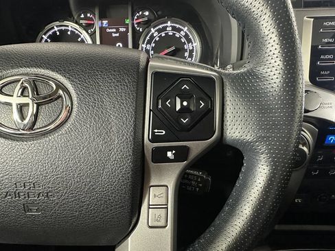 Used 2023 Toyota 4Runner Limited AWD/4WD image 14