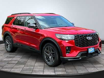 New 2026 Ford Explorer ST w/ Sun And Sound Package