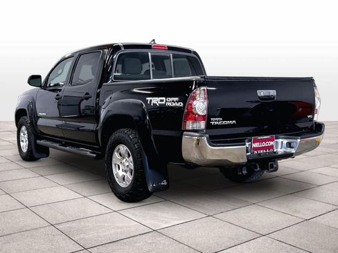 Used 2015 Toyota Tacoma 4x4 Double Cab w/ TRD Off-Road Package image 13