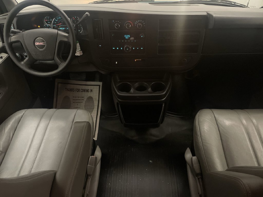Used 2014 GMC Savana 1500 RWD image 11