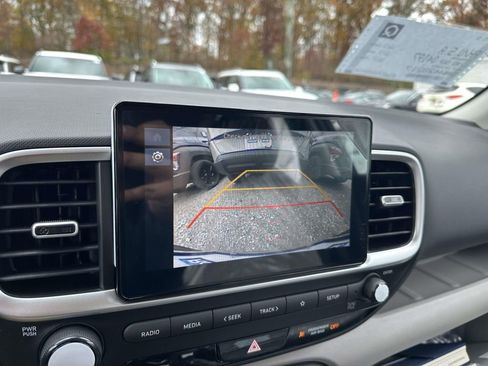 New 2026 Hyundai Venue SEL FWD image 18