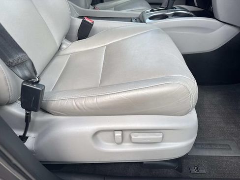 Used 2017 Honda Pilot EX-L image 11