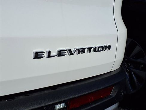 New 2026 GMC Acadia Elevation w/ Elevation Premium Package FWD image 5